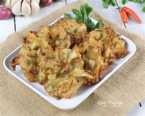 Recipe Appetizing Bakwan Sayur Renyah (Crunchy Indonesian Vegetables